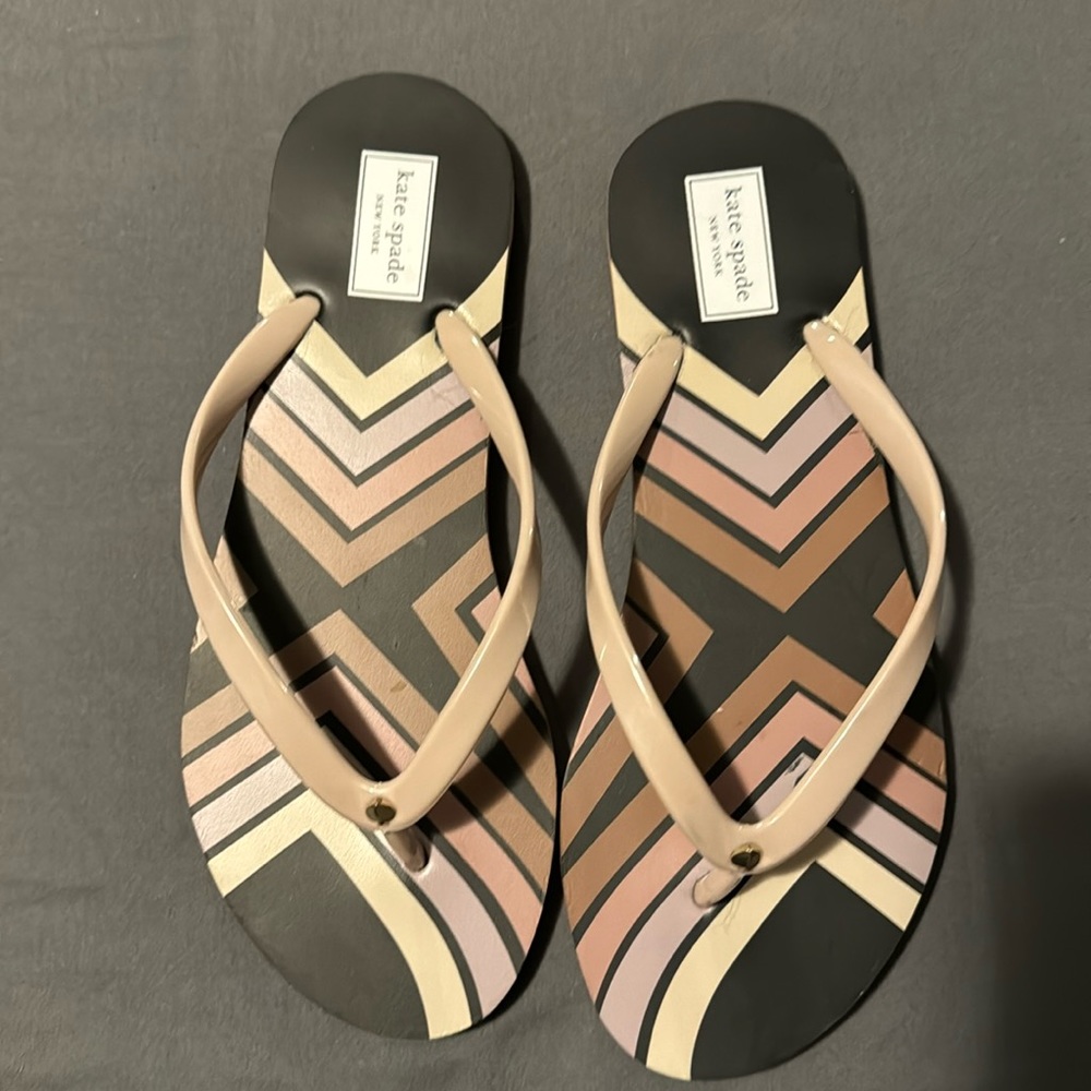 Kate Spade flip flops - Women’s Size 9